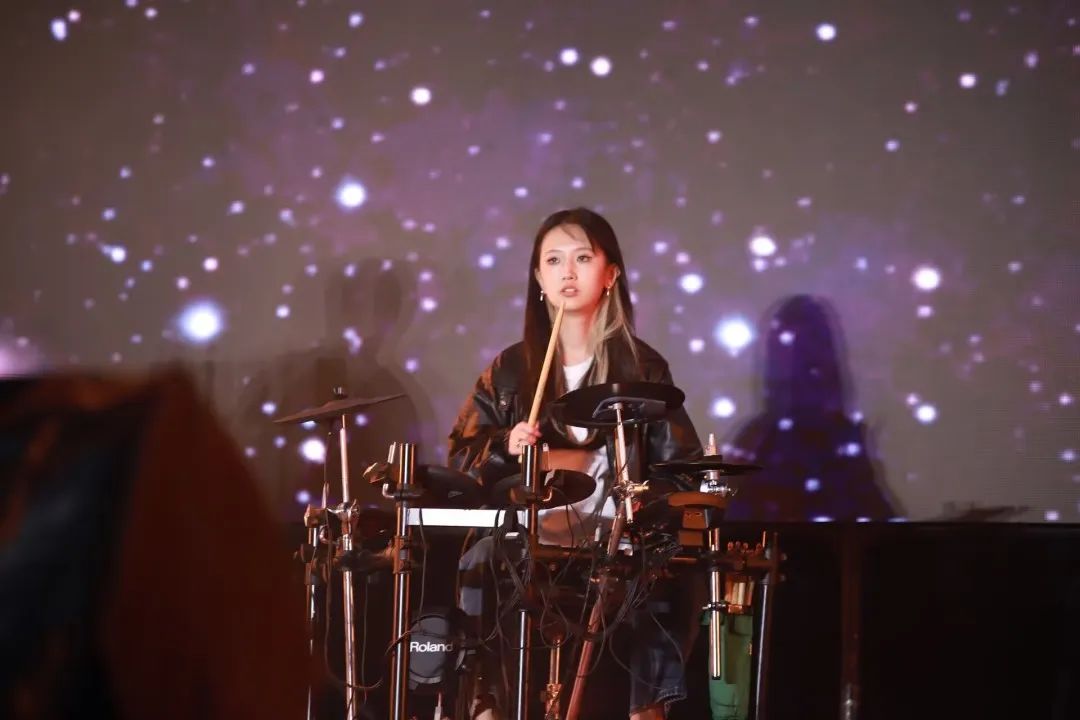 BF71520E214B10390F47276F6DCAA8A5.jpg 图片